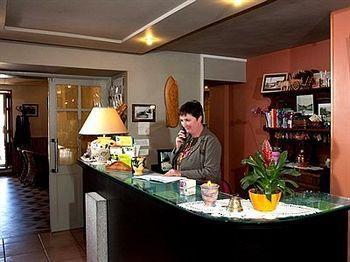 Restaurant De La Poste Et La Grange Detente, Espace Bien-etre Hotel 3*